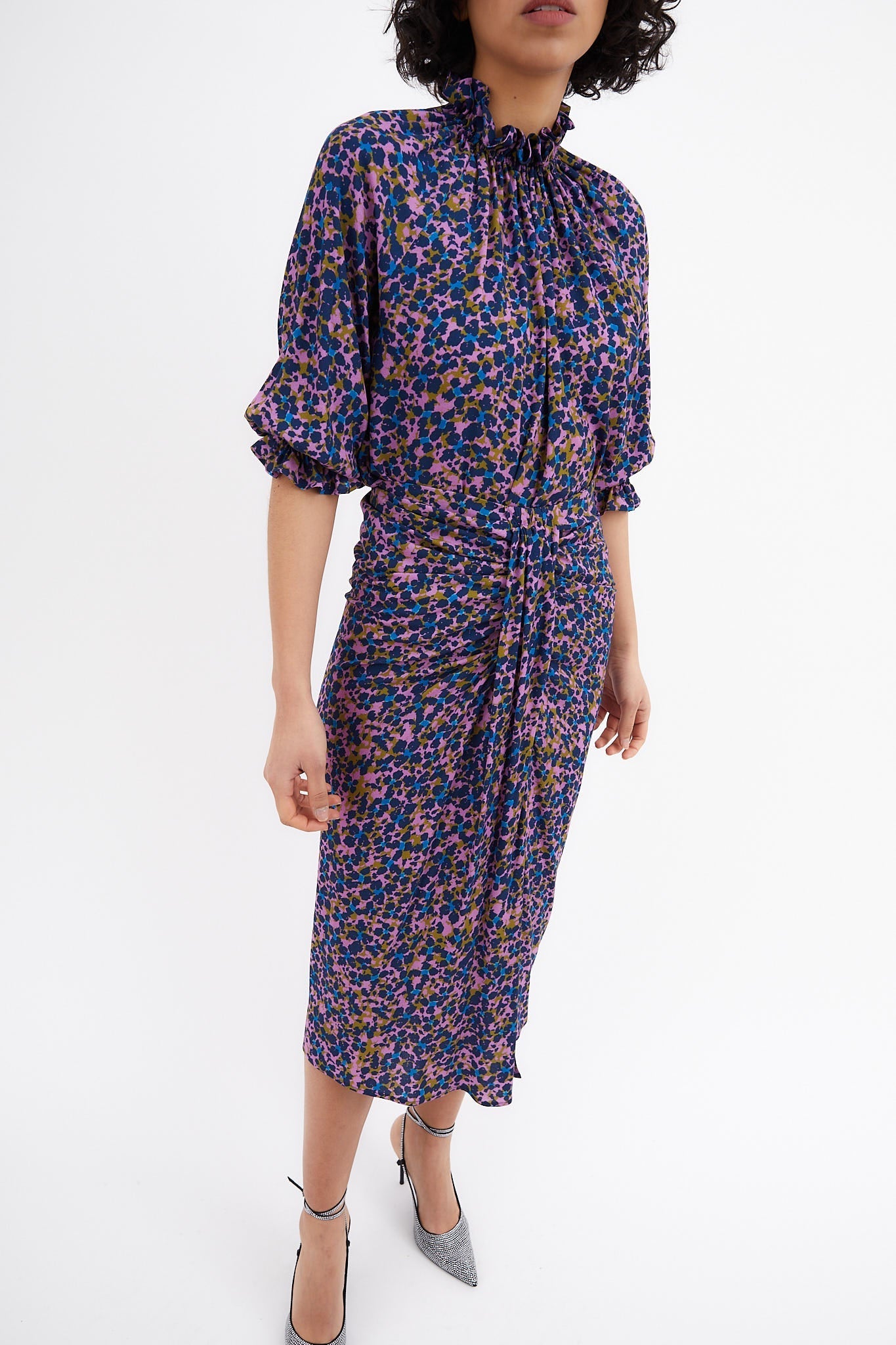 PETUNIA SKIRT FLOWER NAVY SPOT