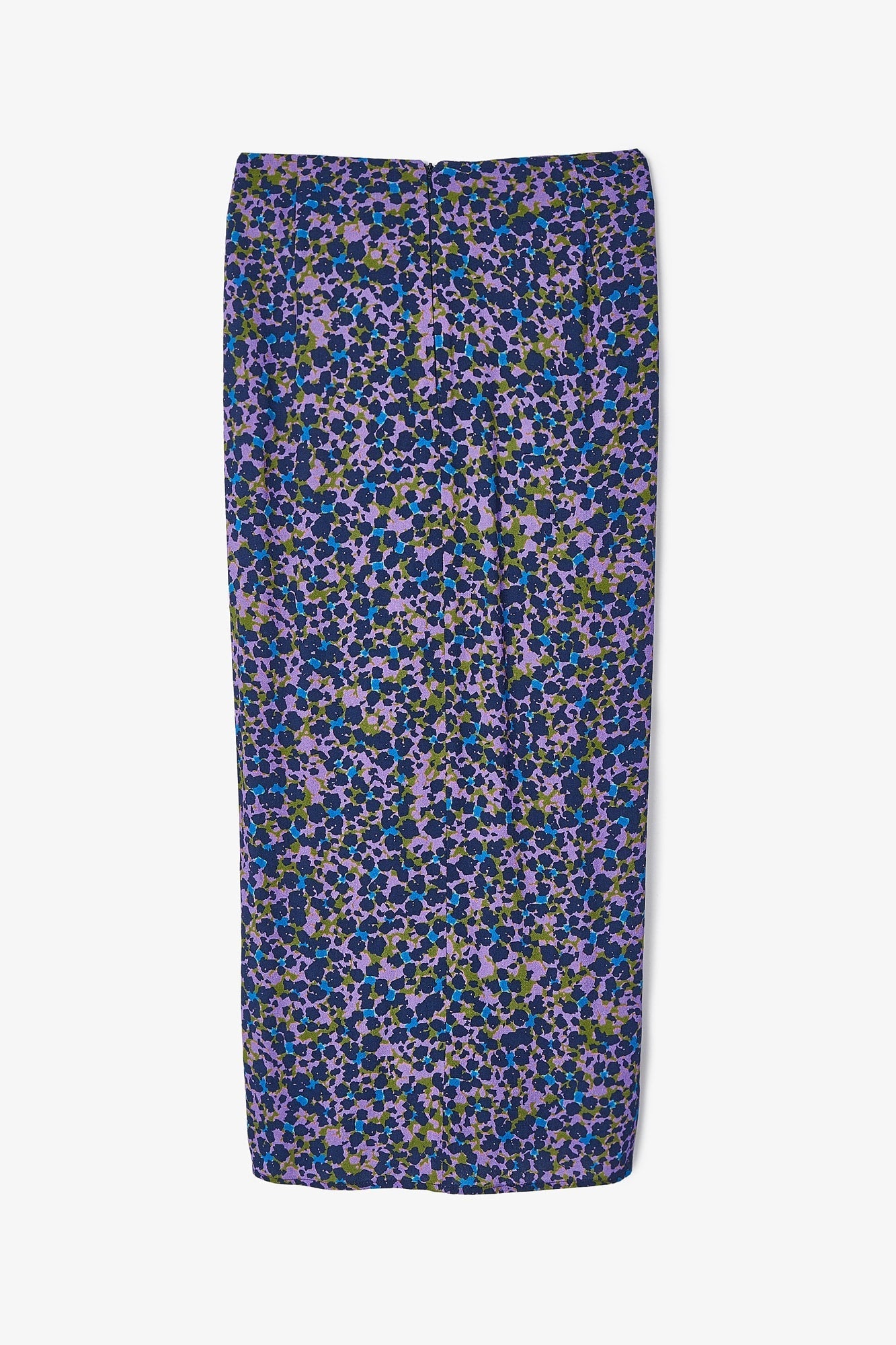 PETUNIA SKIRT FLOWER NAVY SPOT