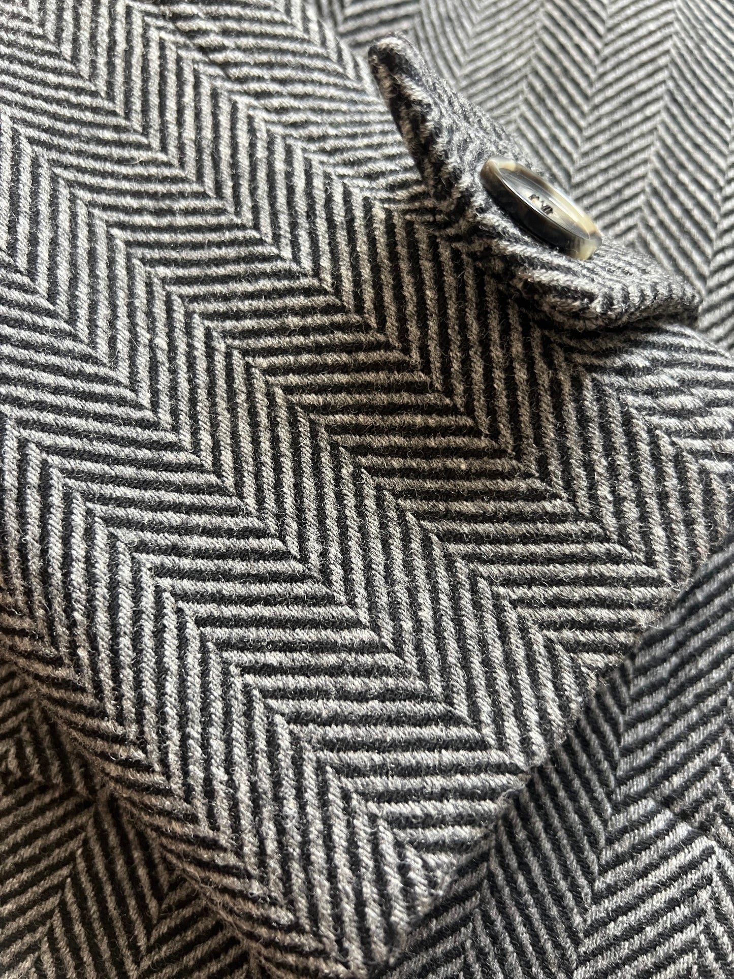 ABRIGO OXFORD ESPIGÓN GRIS