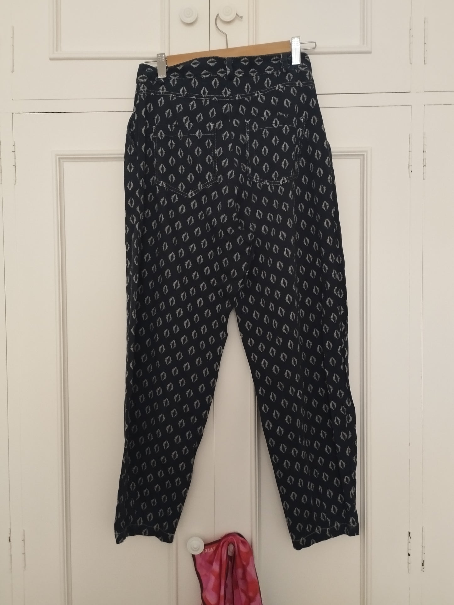 Jean talle alto estilo cargo