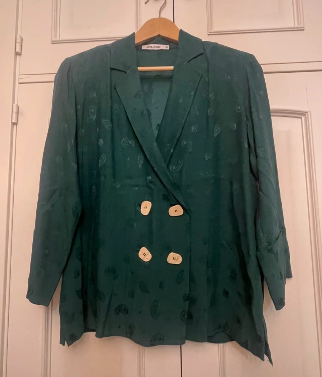 TOTAL LOOK AMOEBAS BUTTONS