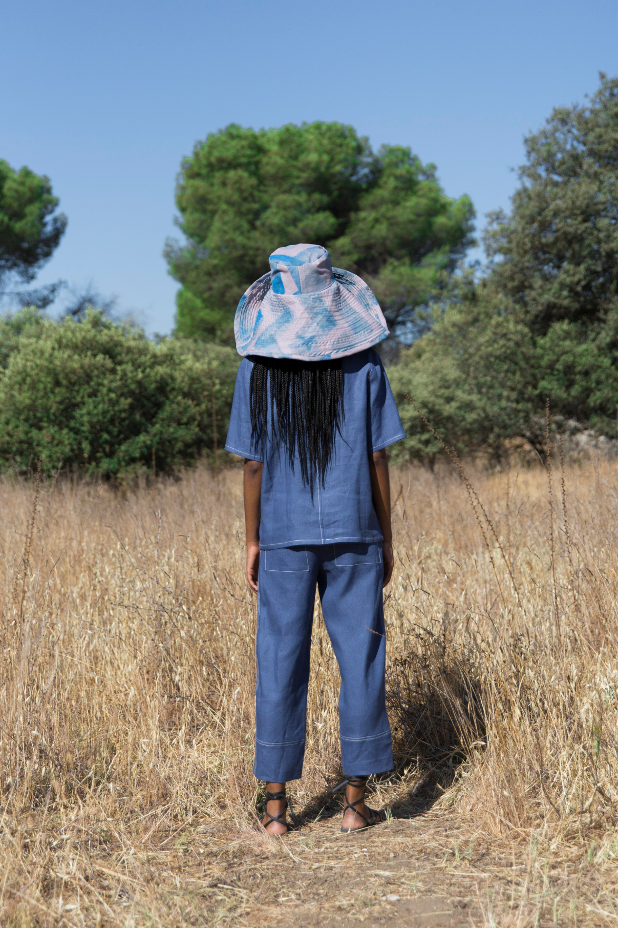 BLUE THREAD STITCHING PANTS