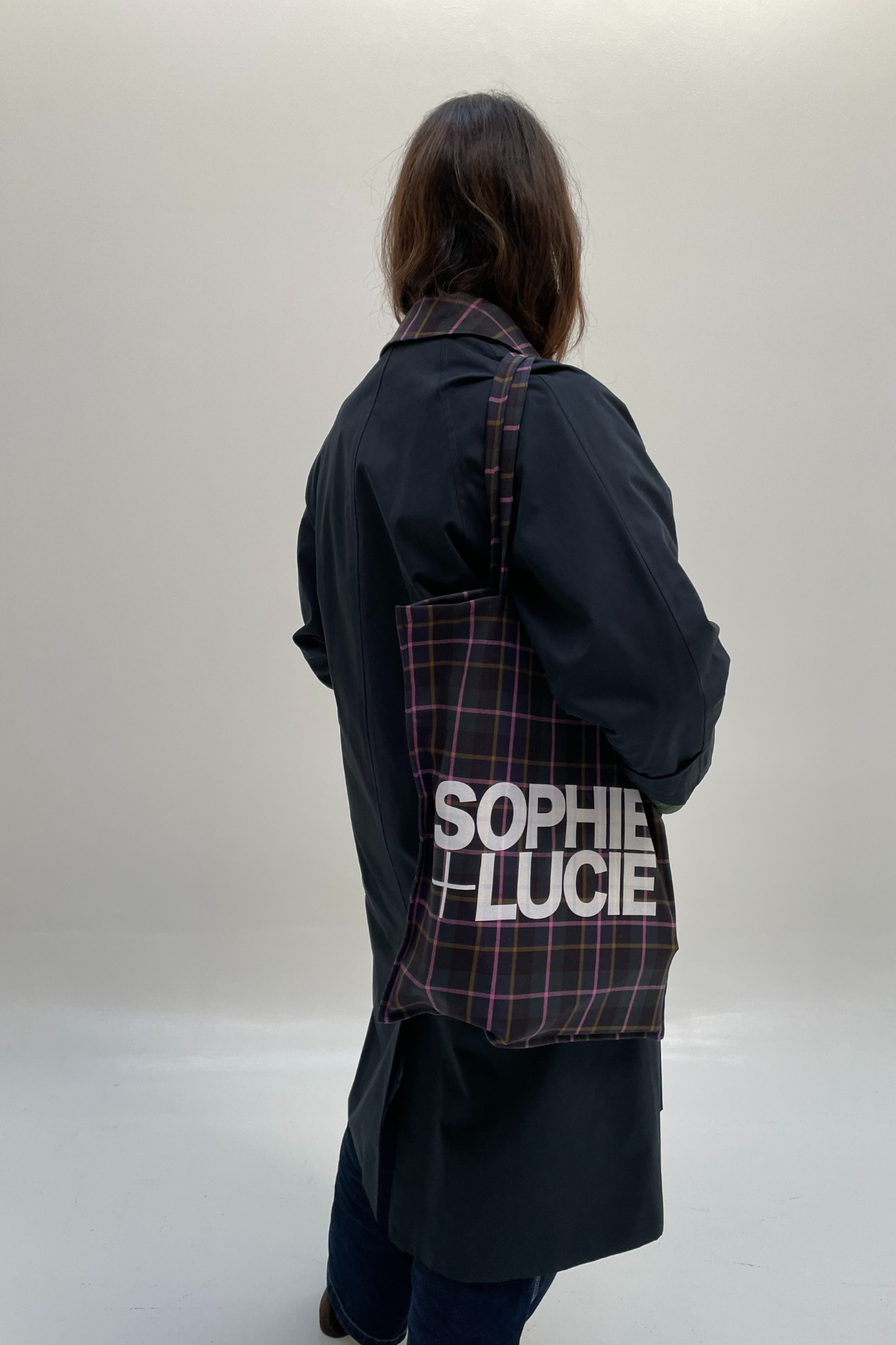 CHECKED TOTE BAG