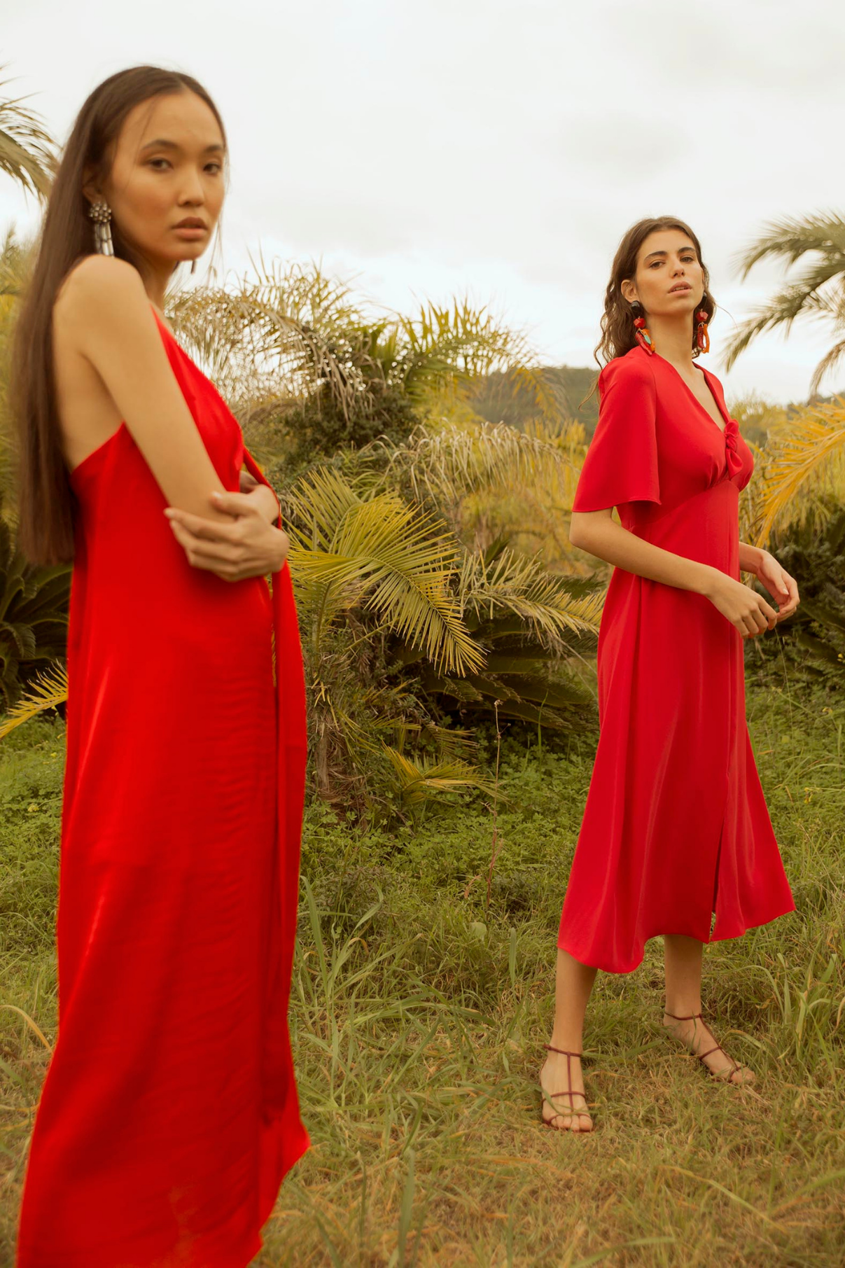 RED MISSOURI KNOT DRESS
