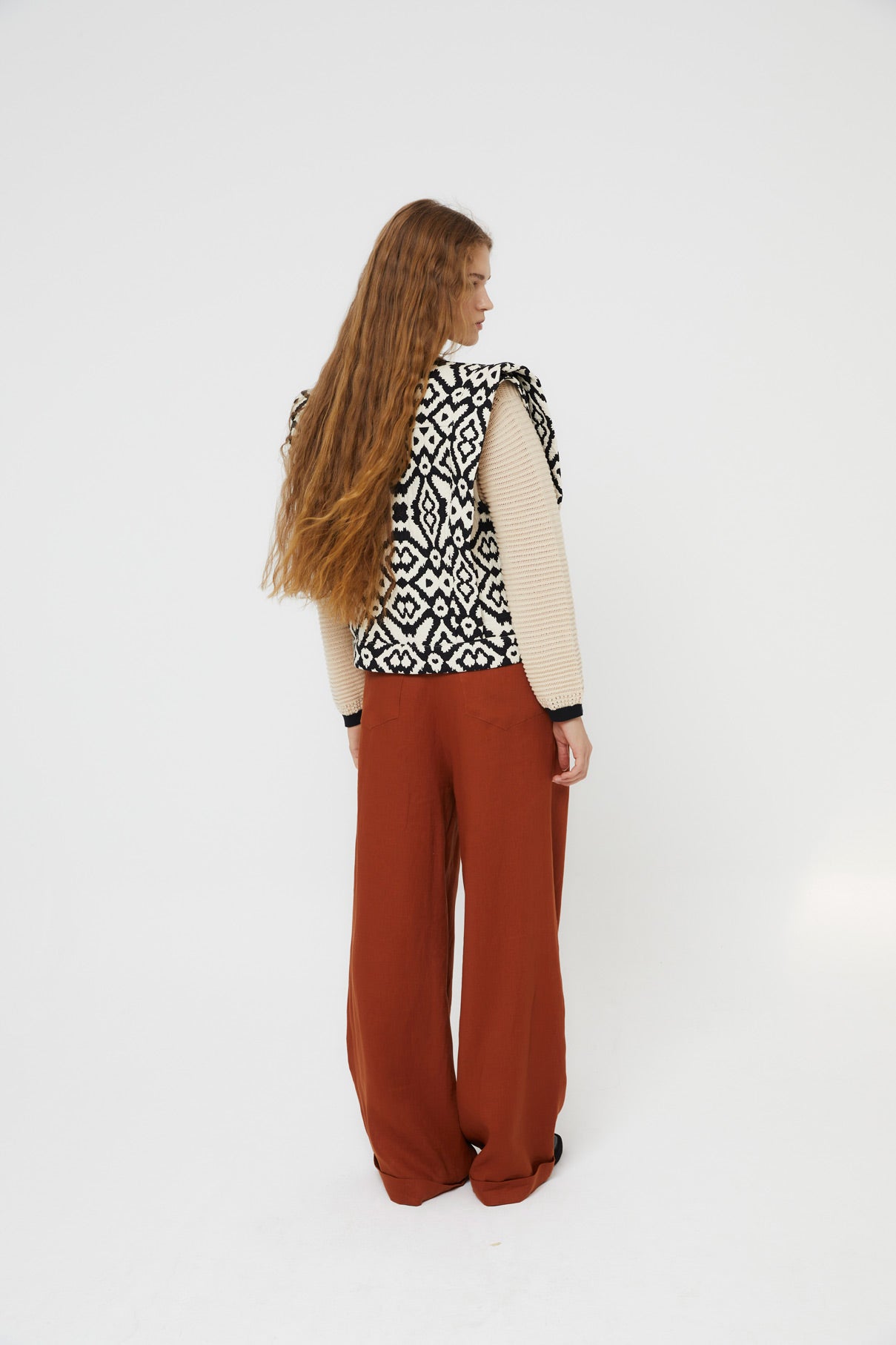 PAULA BLACK PADDED VEST