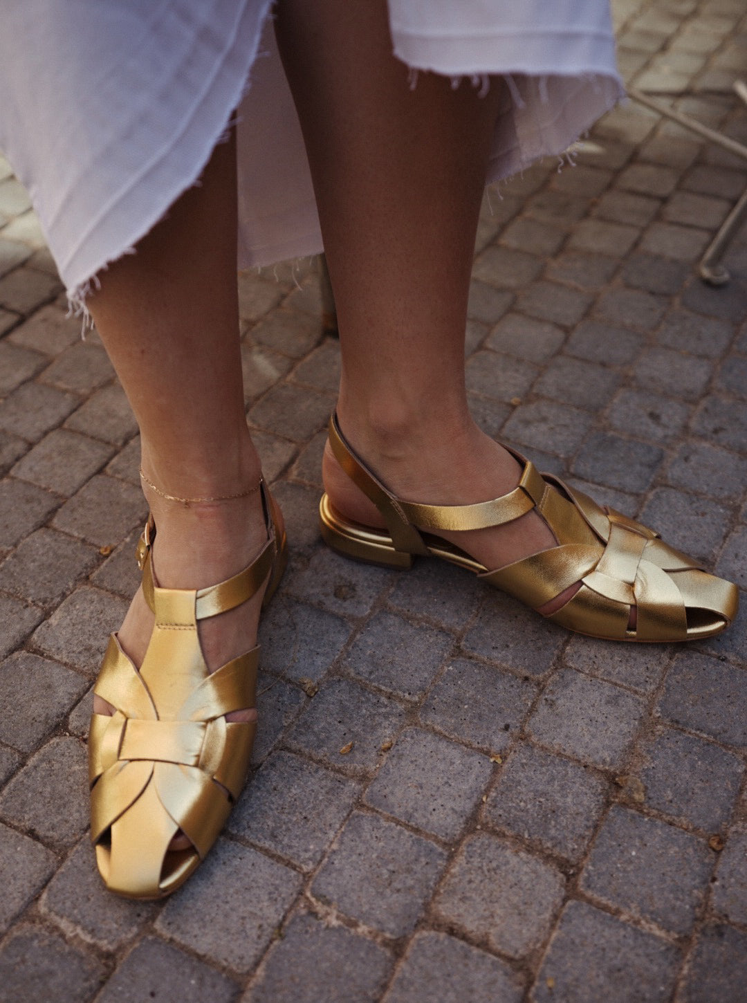 NAPLES LEATHER SANDAL GOLD