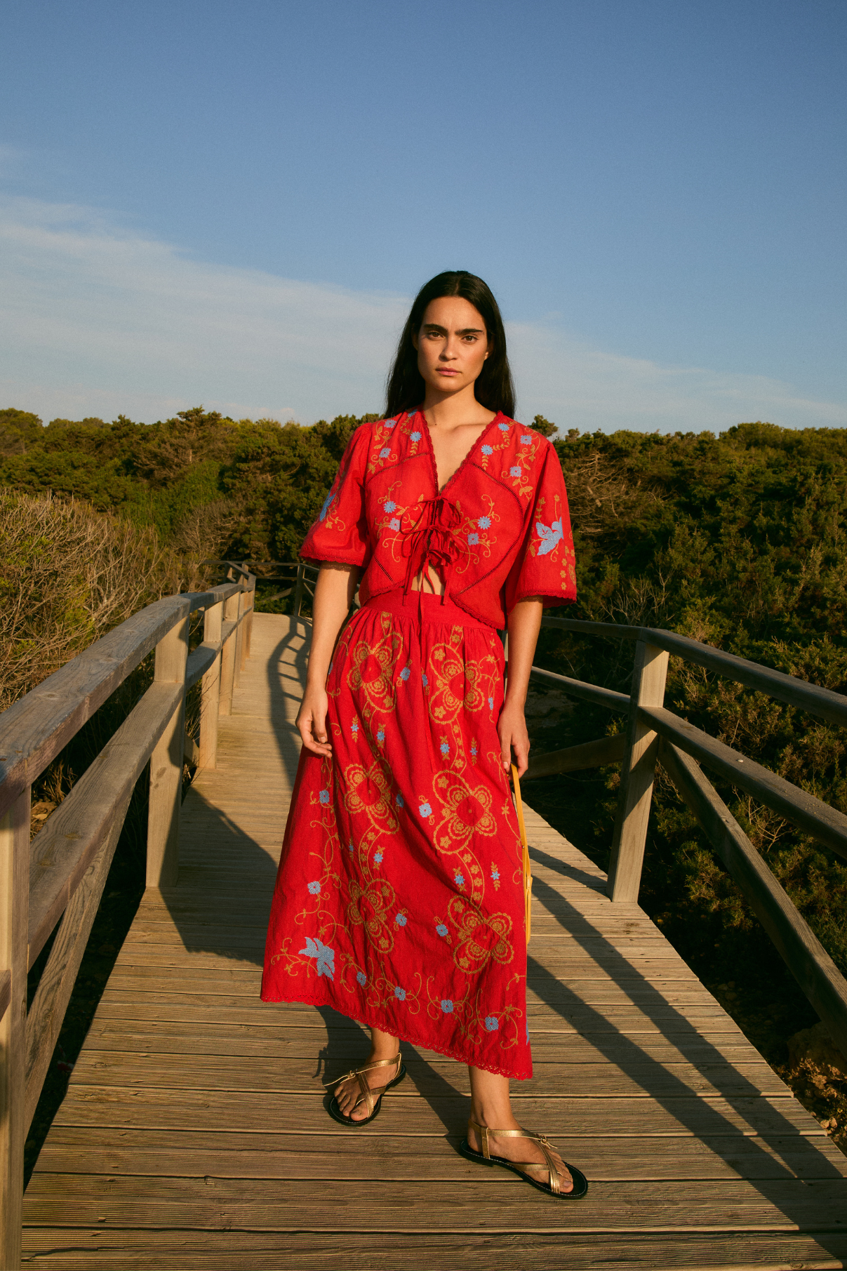 POPPY EMBROIDERED SKIRT RED