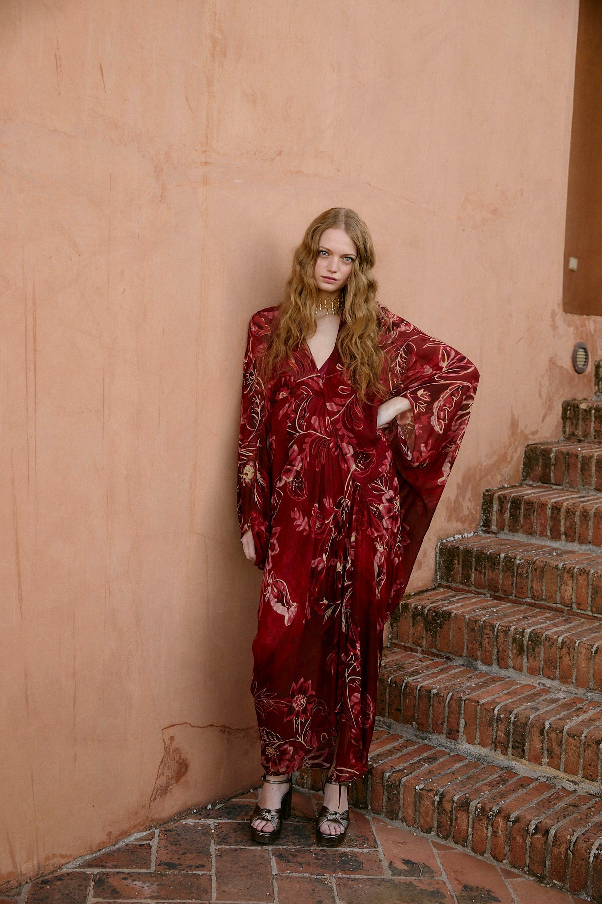 VERO PEONY CARMINE DRESS