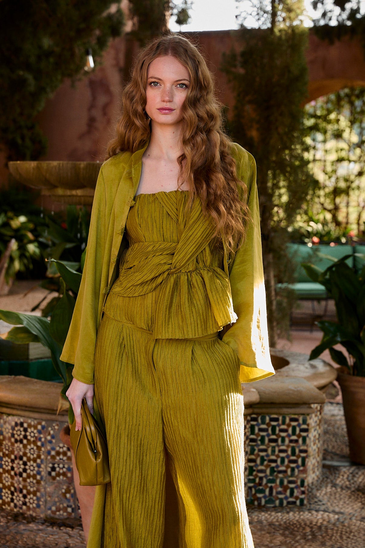 TOTAL LOOK LINDA ARRUGUILLA OLIVE