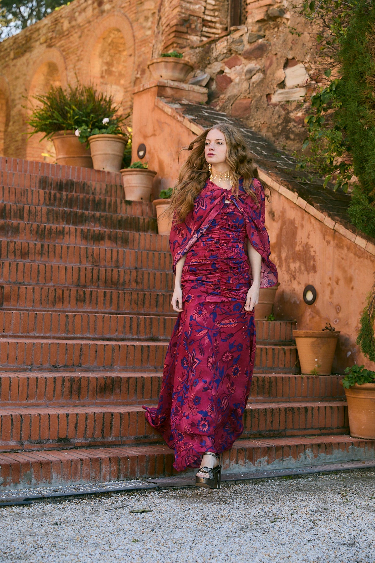 COHEN INDIANA MAGENTA CAPE