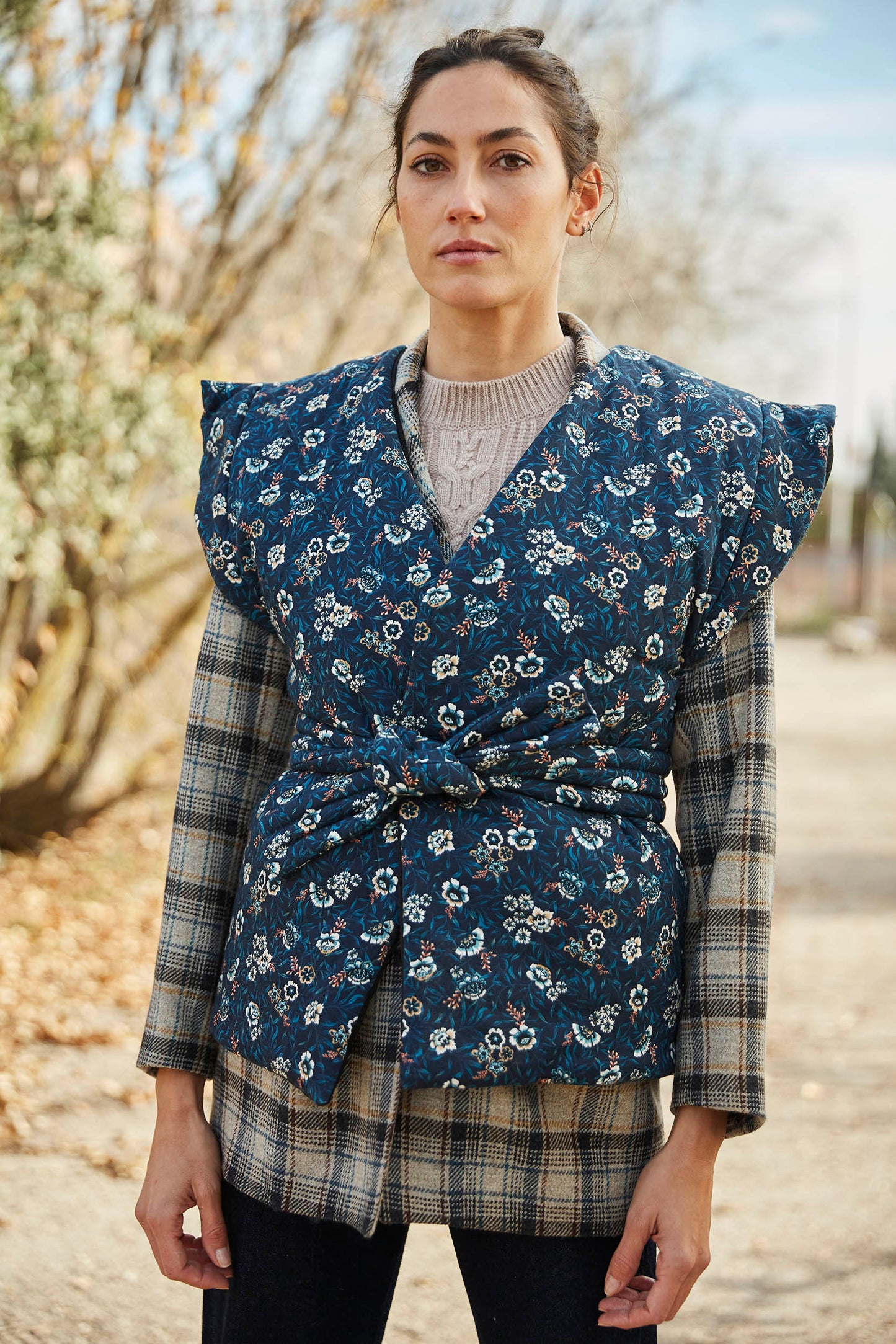 BLUE FLOWER PADDED VEST