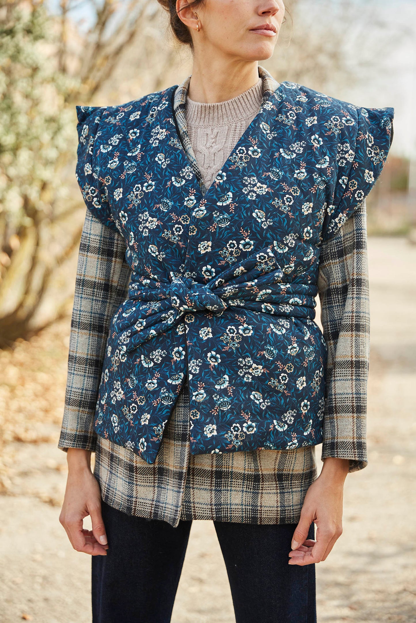 BLUE FLOWER PADDED VEST