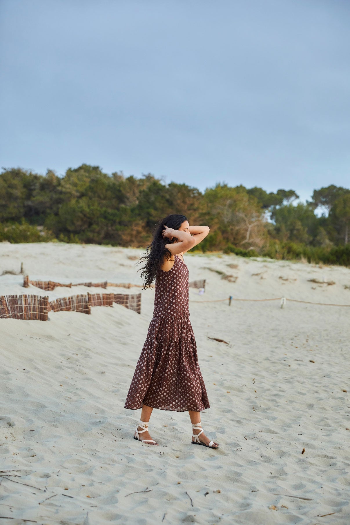 DRESS IS CALO IKAT