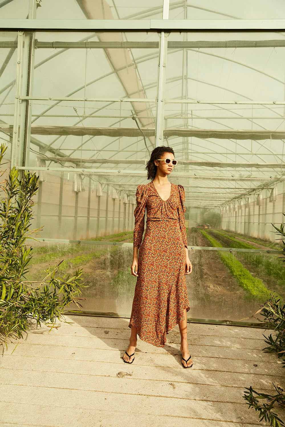 ISBING DRESS WITH STAINS