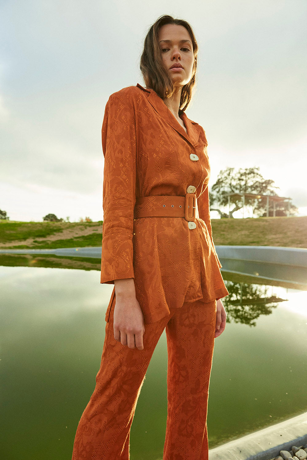 EMBROIDERED PLEAT PANTS