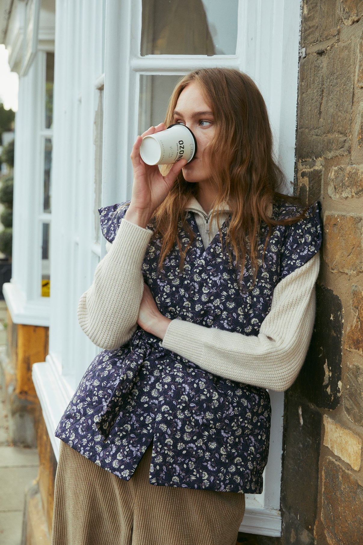 CAROL BLUE FLOWER VEST