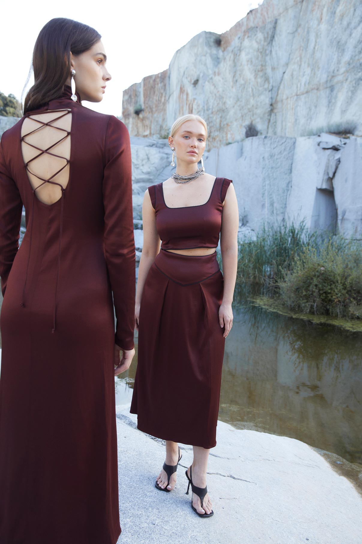 TRIANA BROWN SATIN SKIRT