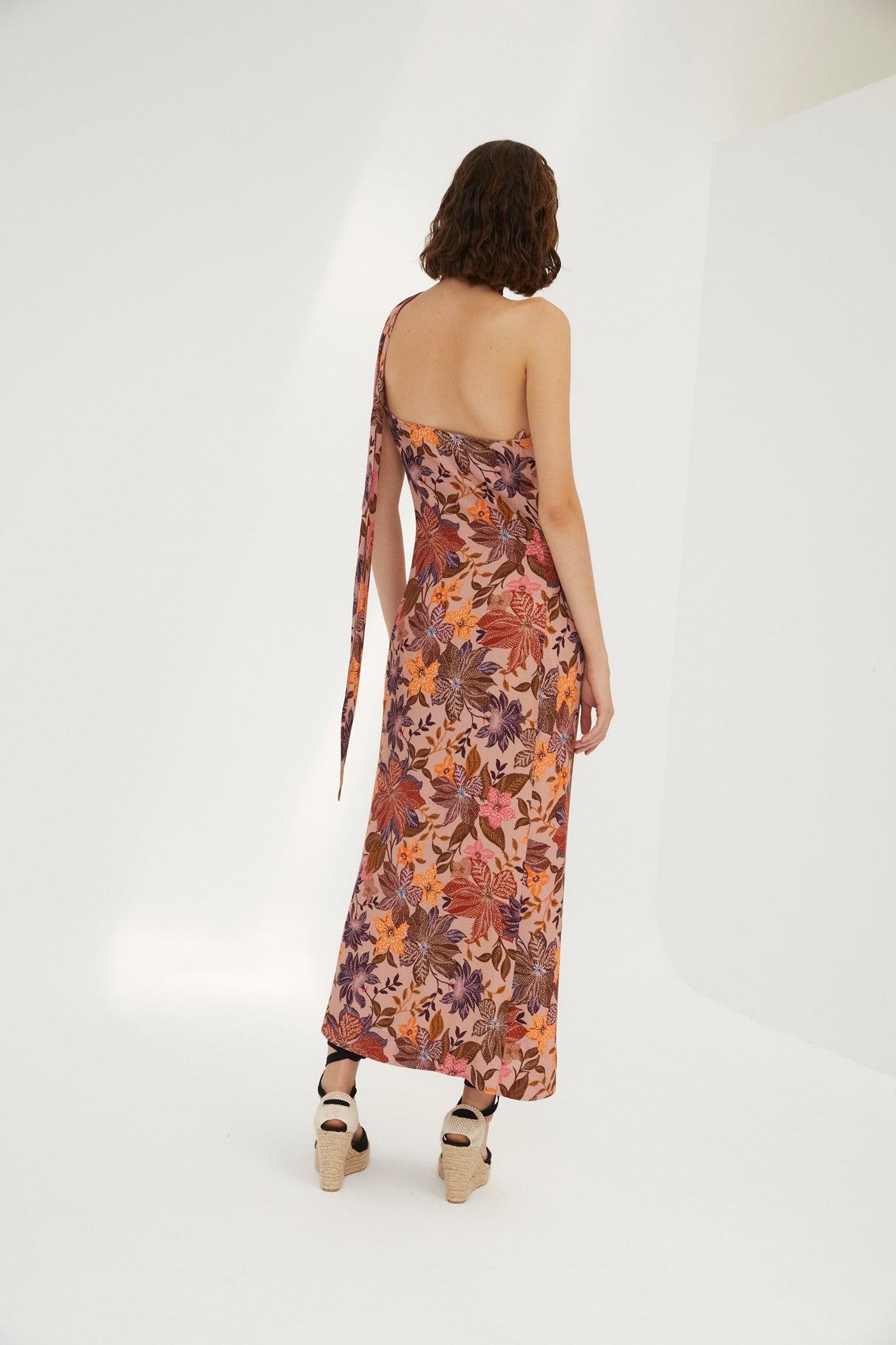NUDE FLOWER HALTER DRESS