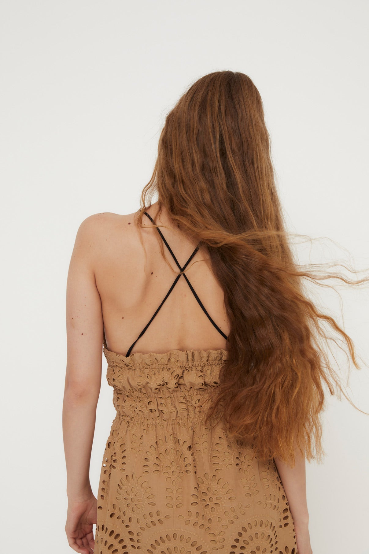 BEIGE DIE-CUT ONE DRESS