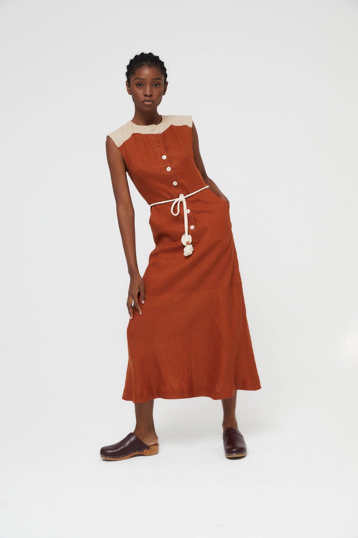 APRIL CARAMEL LINEN DRESS