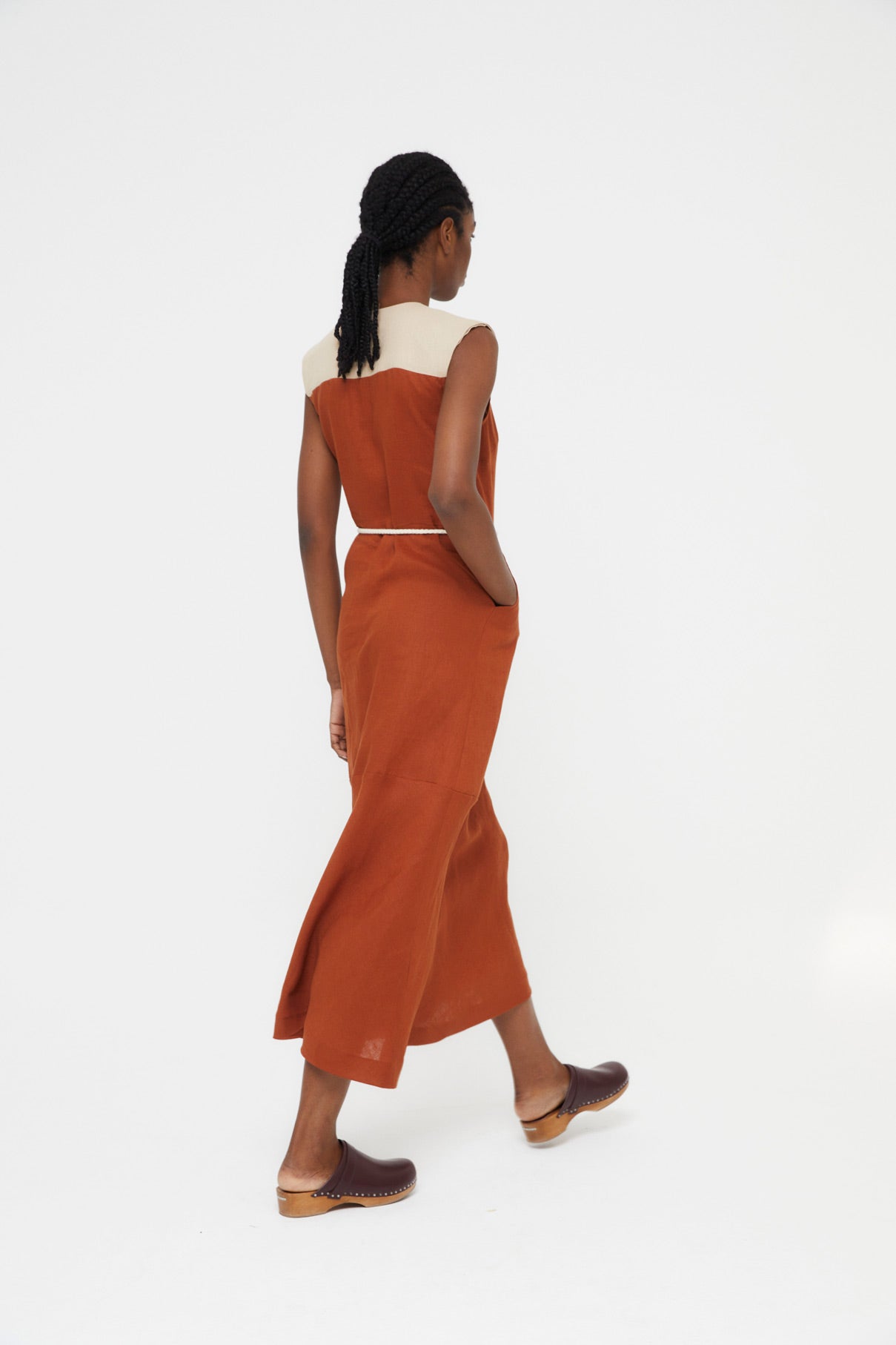 APRIL CARAMEL LINEN DRESS