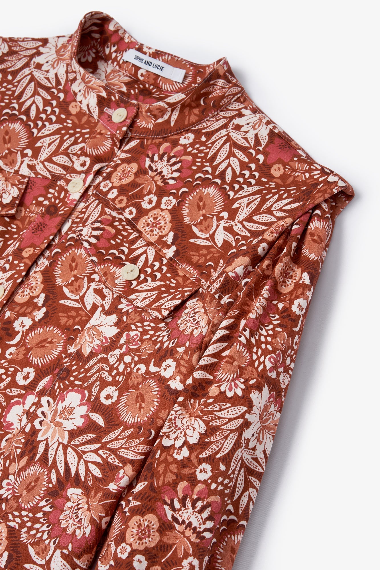 BALI FLOWER CABURG MONKEY