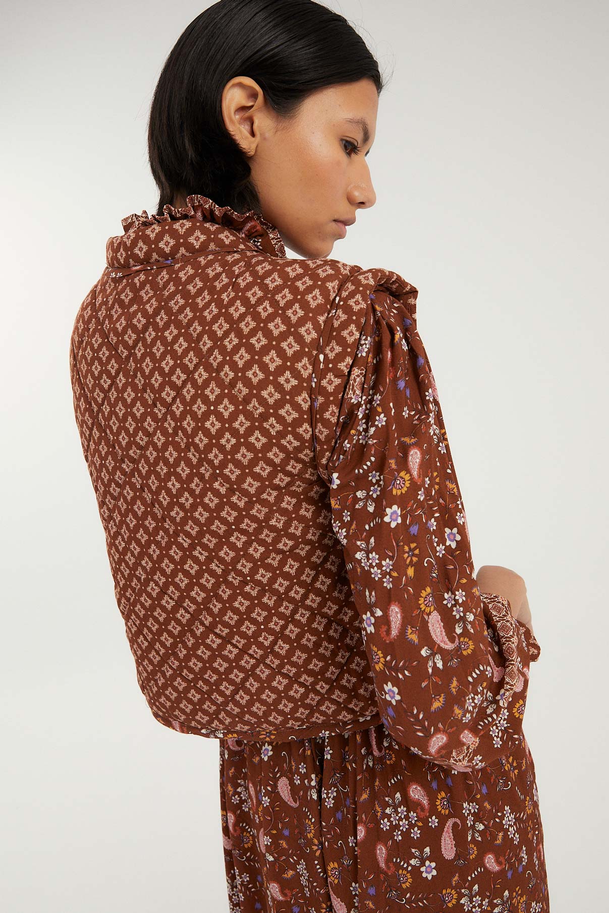 CAMEL STARS RIVETE VEST