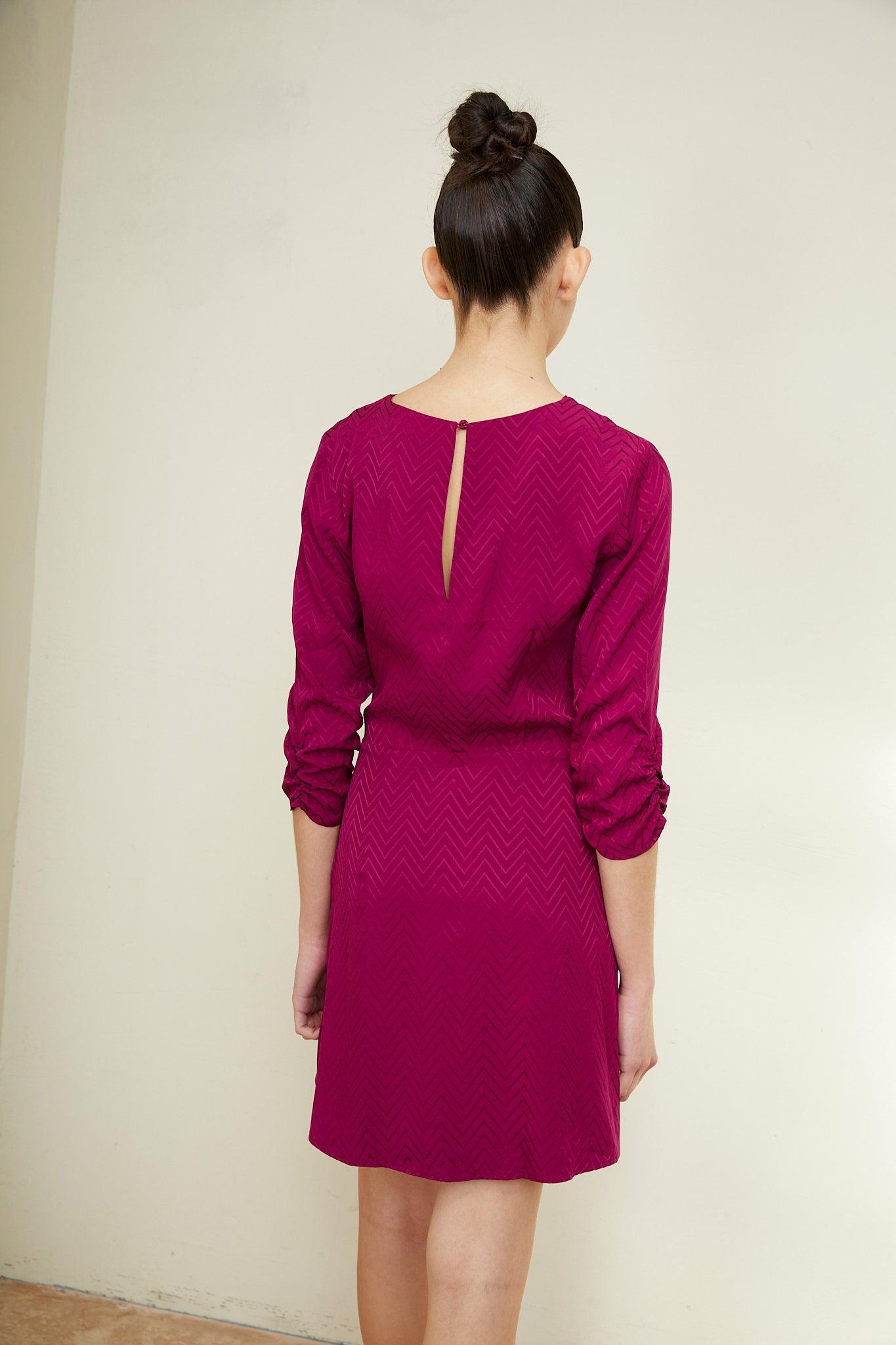 GIGI ZIGZAG PLUM MINI DRESS