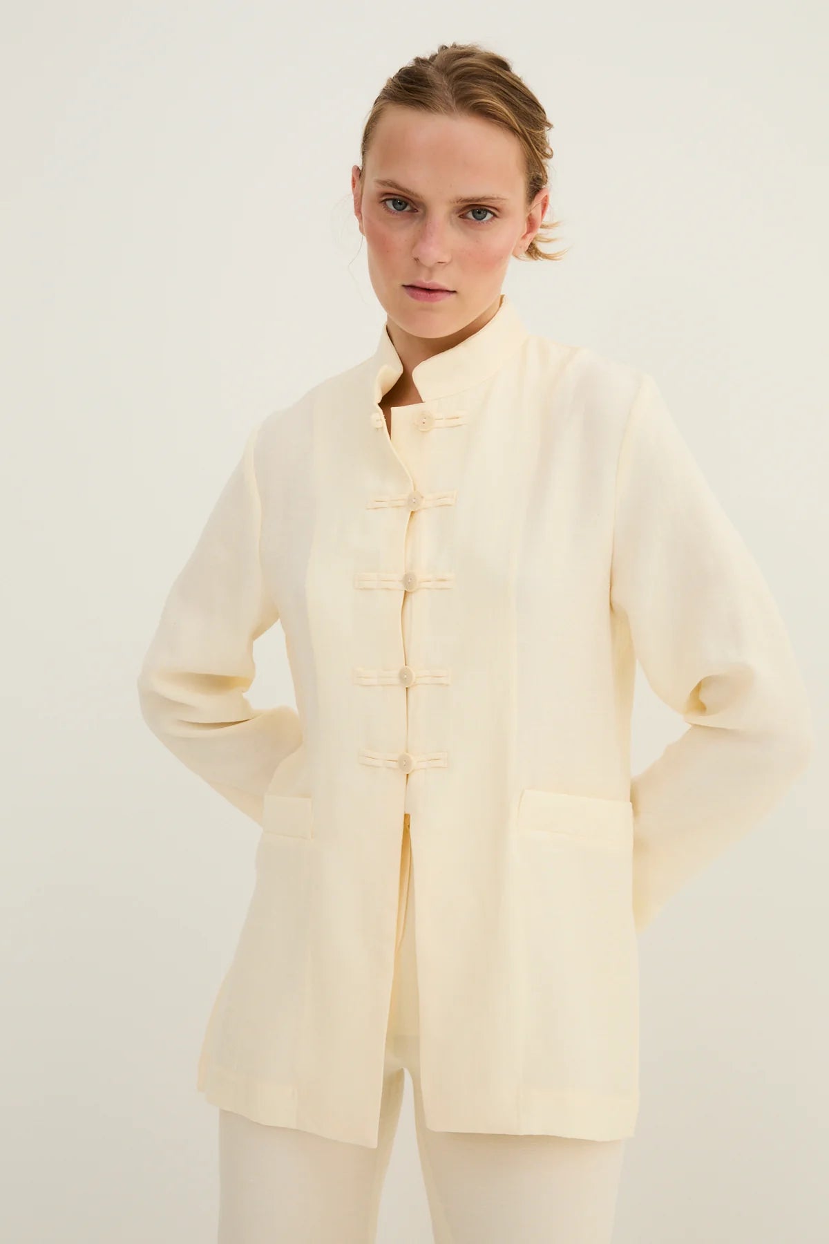 Total look Chiniski jade