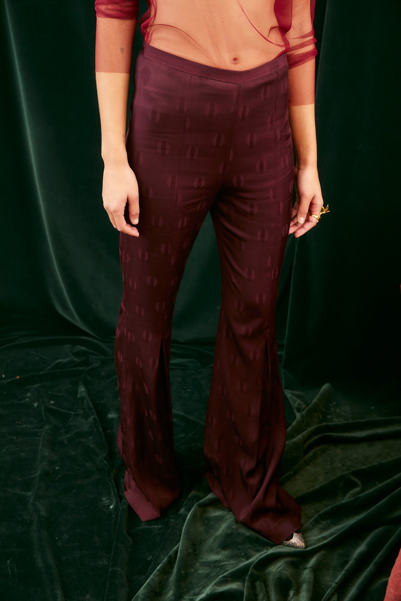 BURGUNDY TULLE