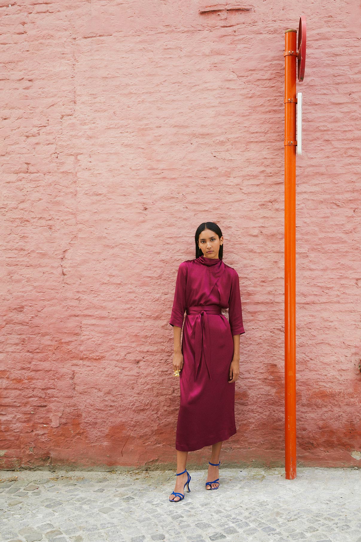 CLOTILDE SATIN DRESS WRINKLED PLUM