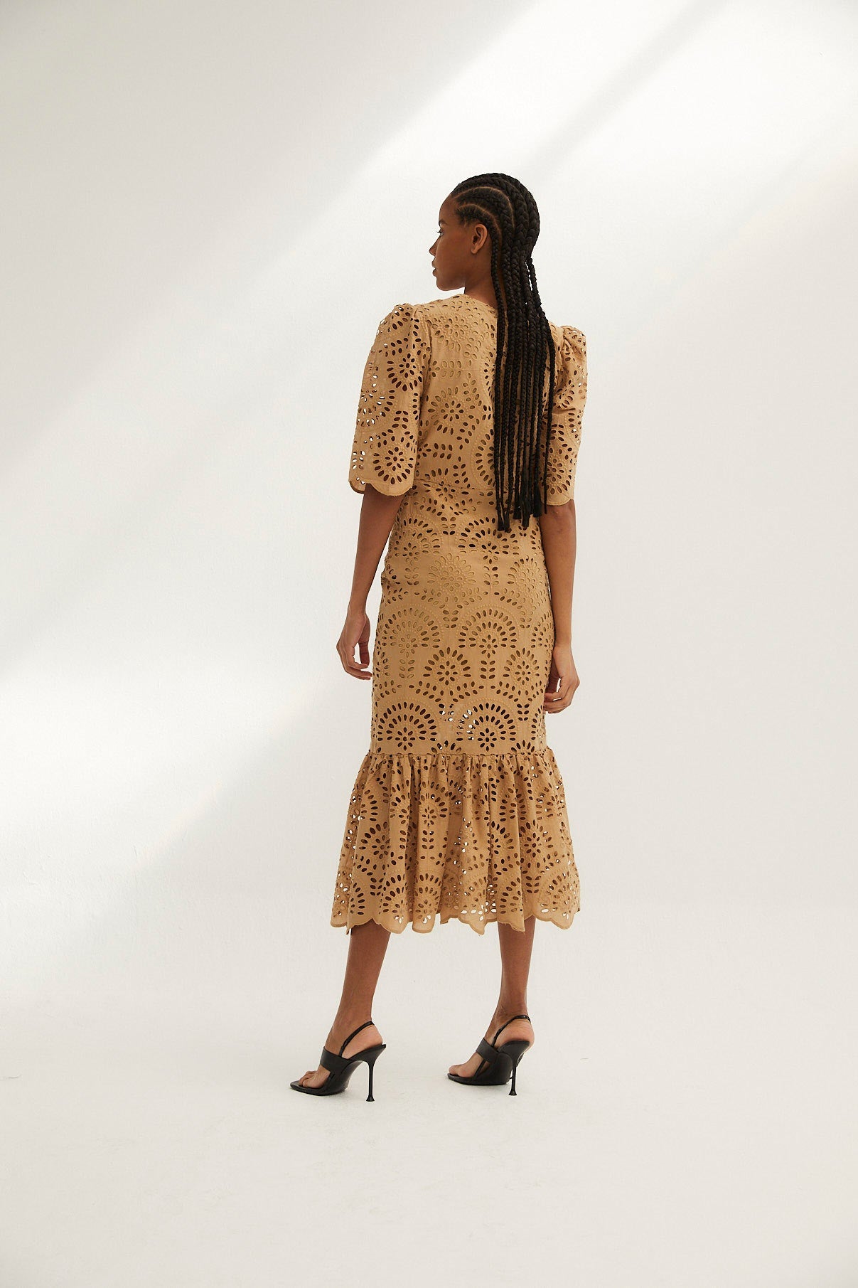 BEIGE DIE-CUT LEYRE DRESS