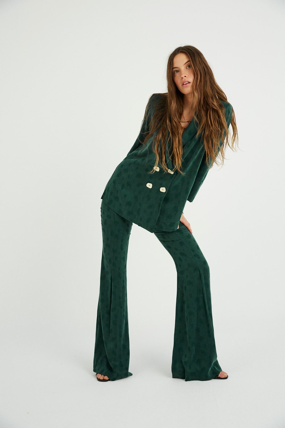 TOTAL LOOK AMOEBAS BUTTONS