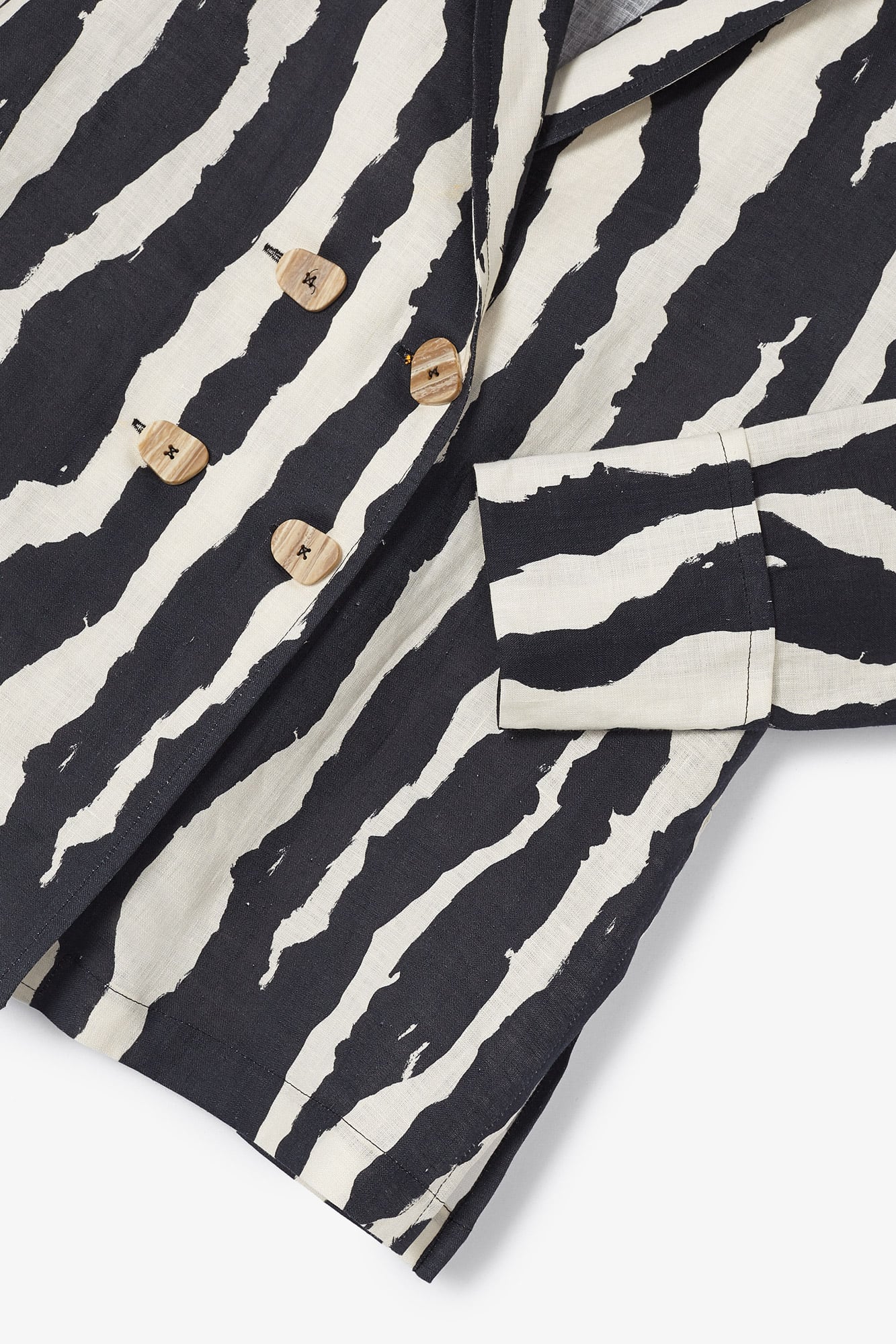 TOTAL LOOK ZEBRA BLACK LINEN