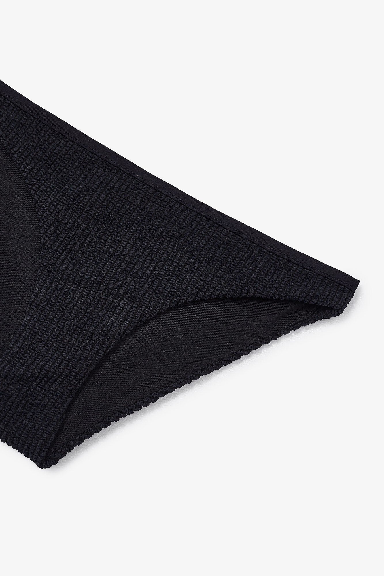 BLACK LOW PANTY WITH CANUTILLO