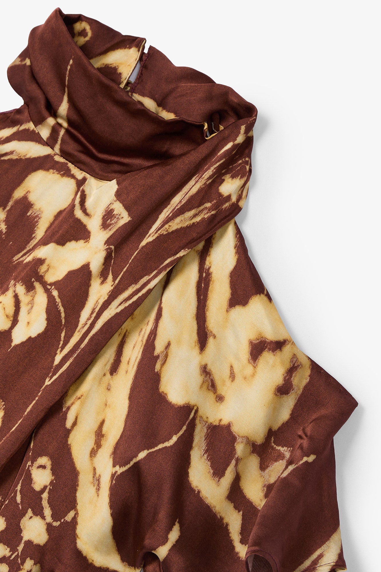 BROWN POSITIONAL SHOULDER DRESS