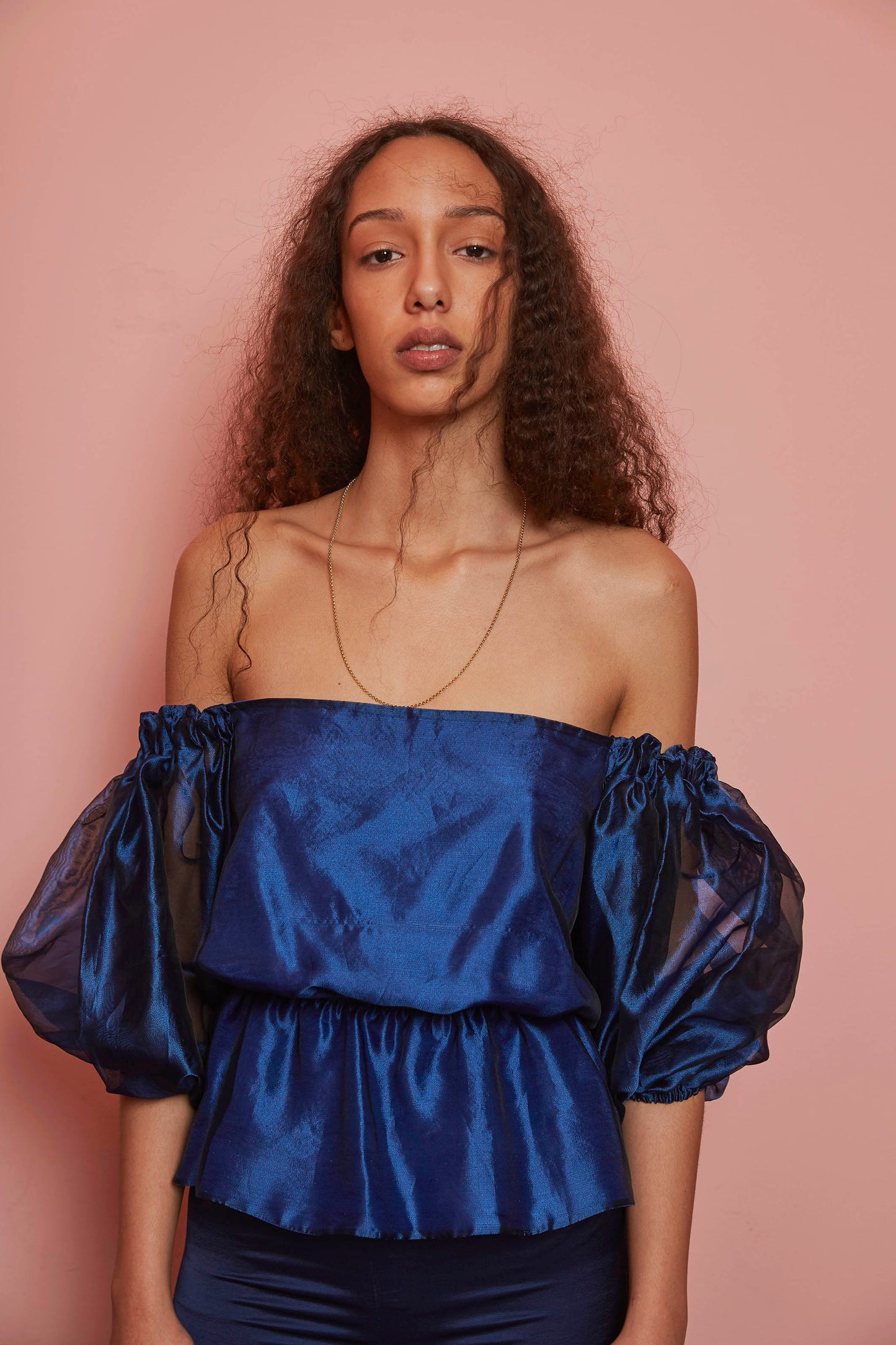 ORGANZA SHOULDERS BLOUSE