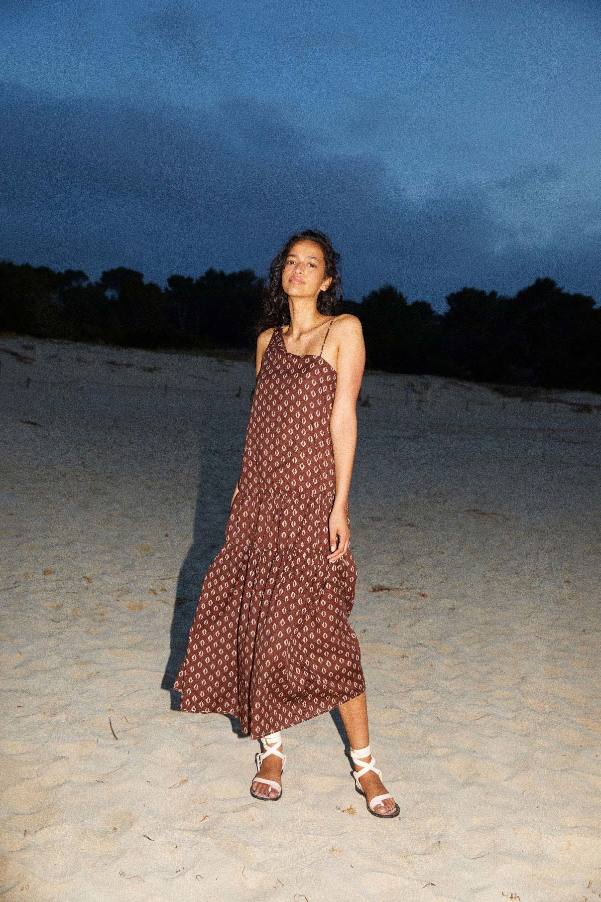 DRESS IS CALO IKAT
