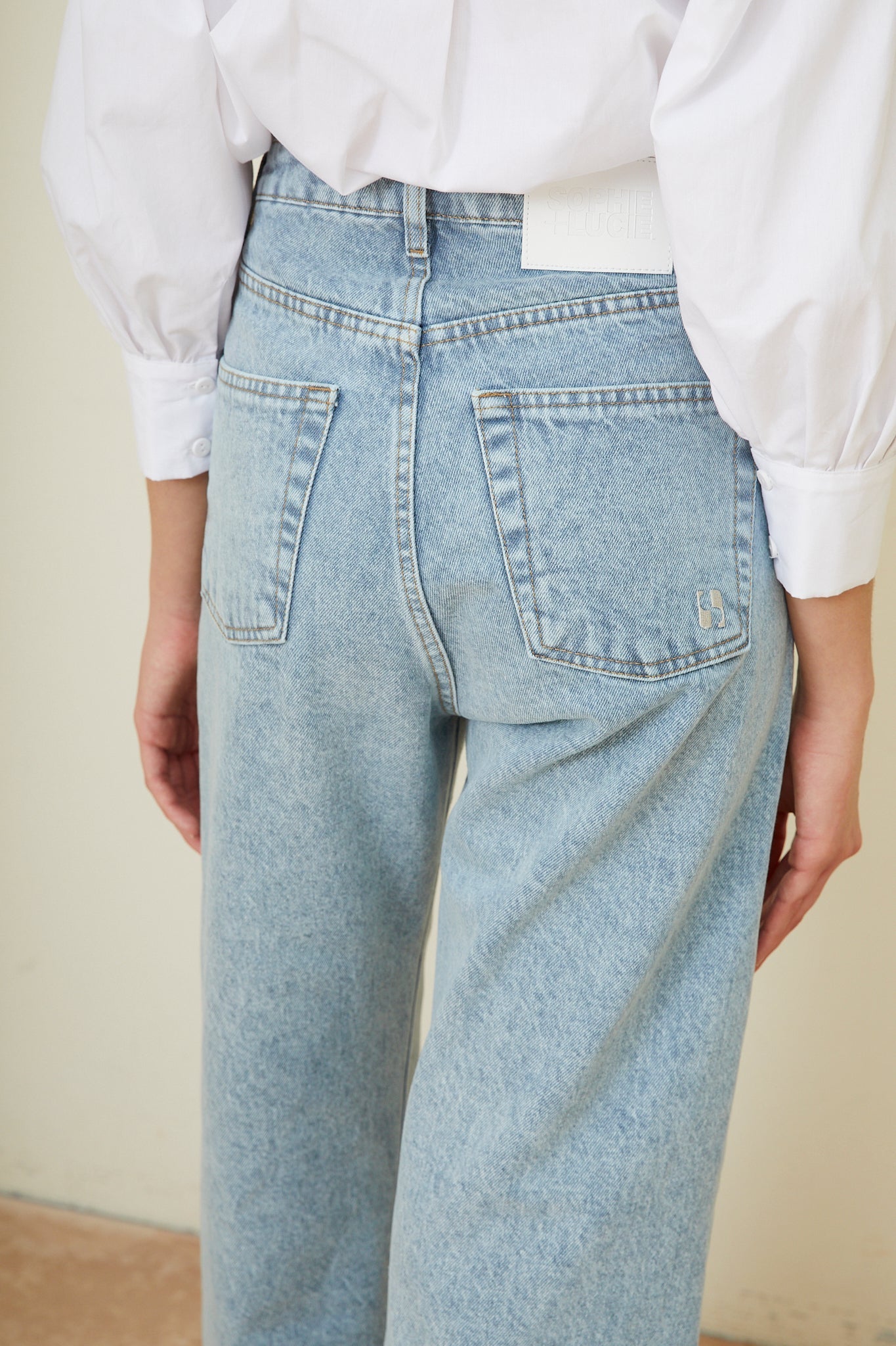 COACHELLA BLUE JEANS