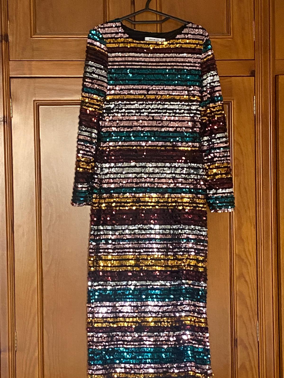 VESTIDO RECTO RAYA LENTEJUELA