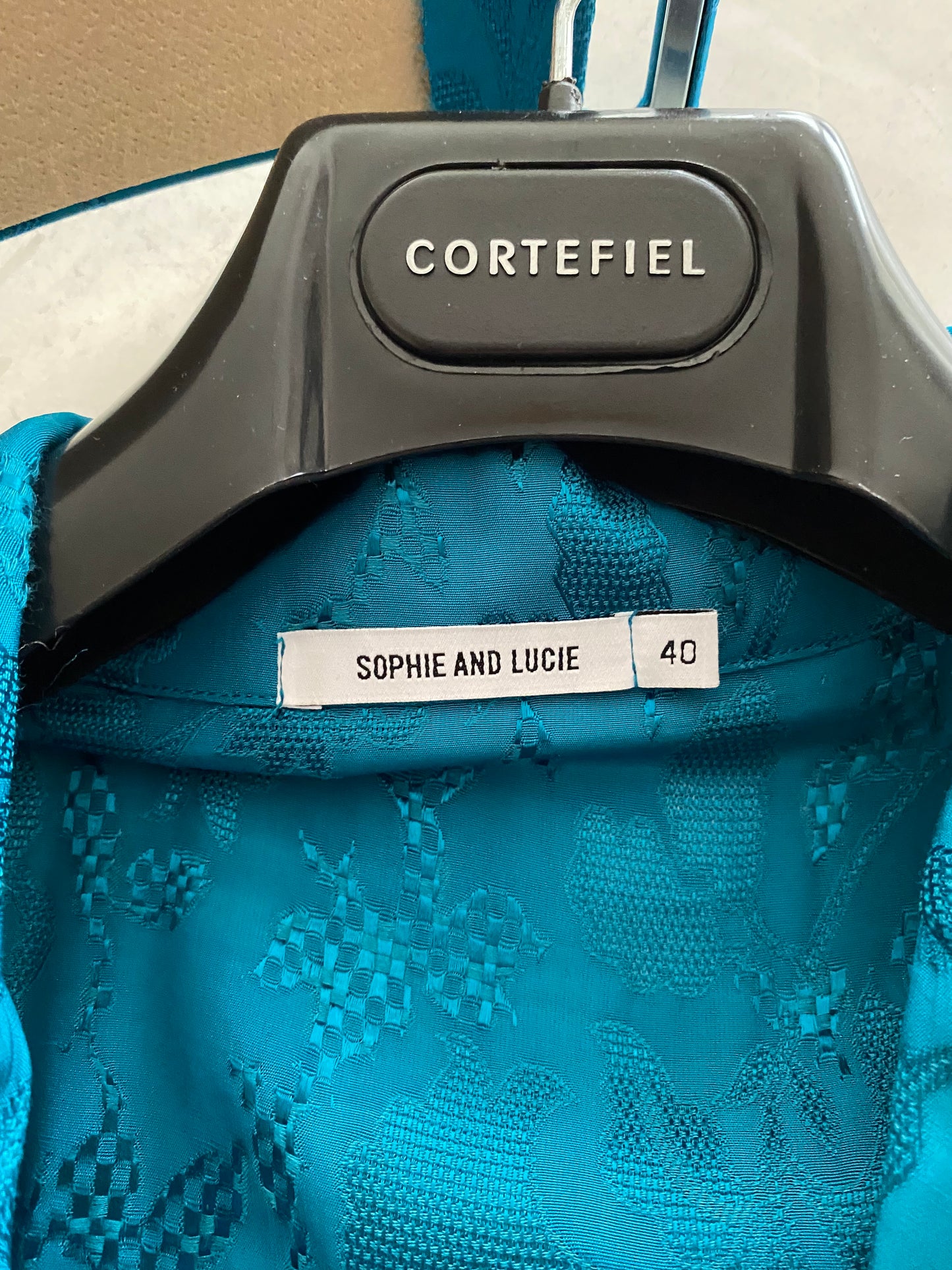 Traje