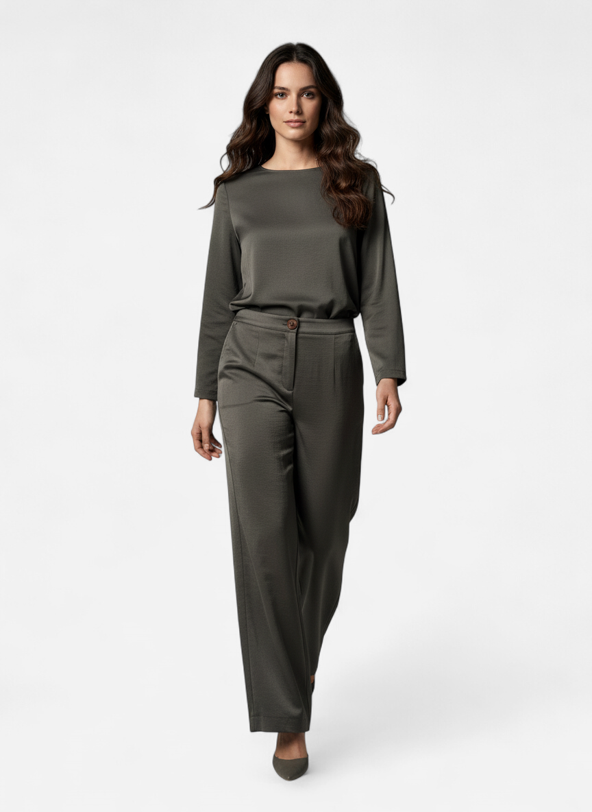 Conjunto túnica y pantalón