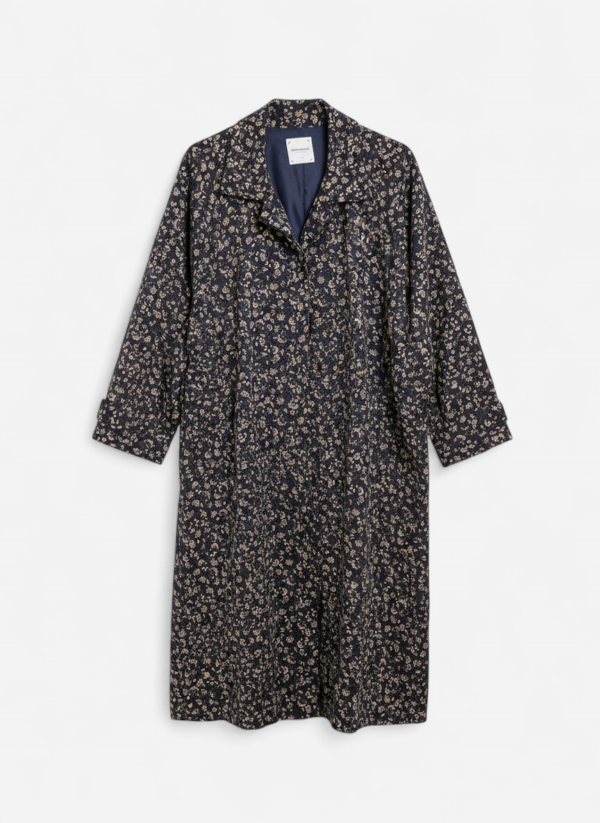 Gabardina estampada azul marino