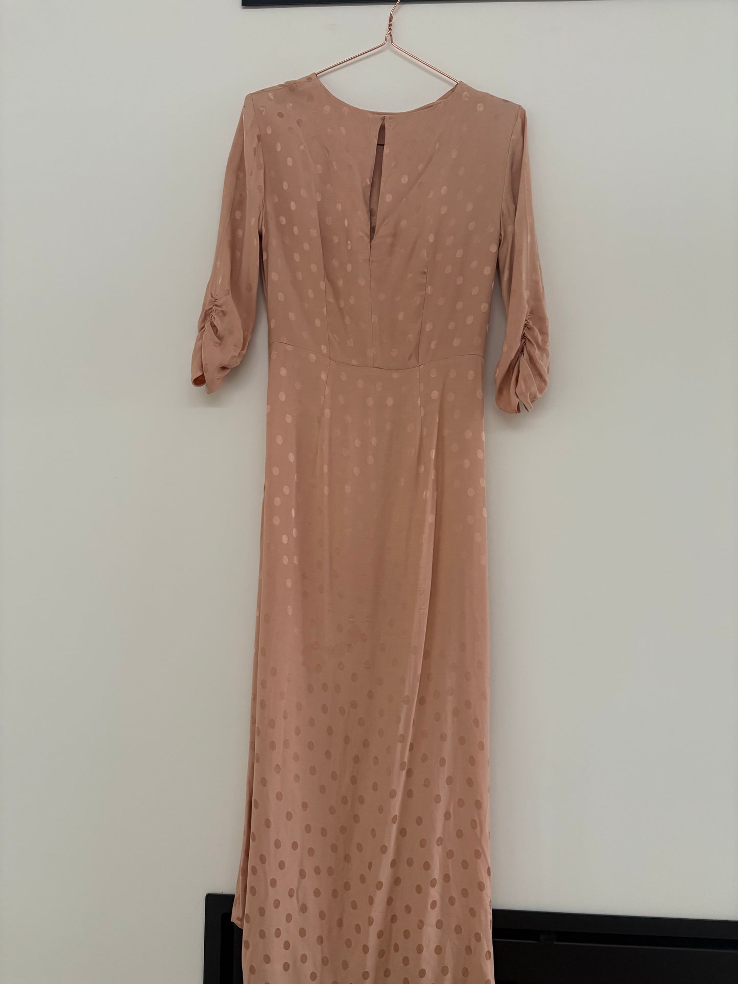 NUDE POLKA DOT JCQ KNOT DRESS