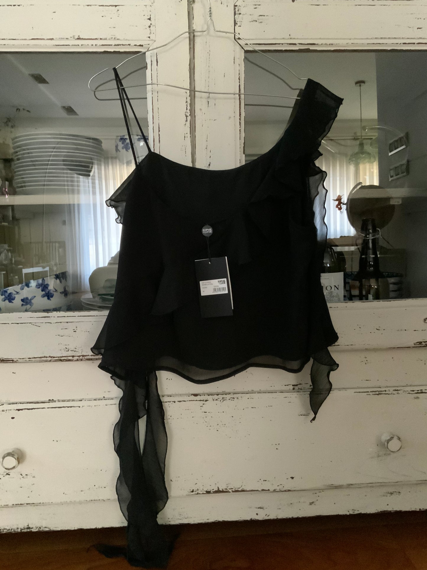 VICTORIA BLACK CRINKLE TOP