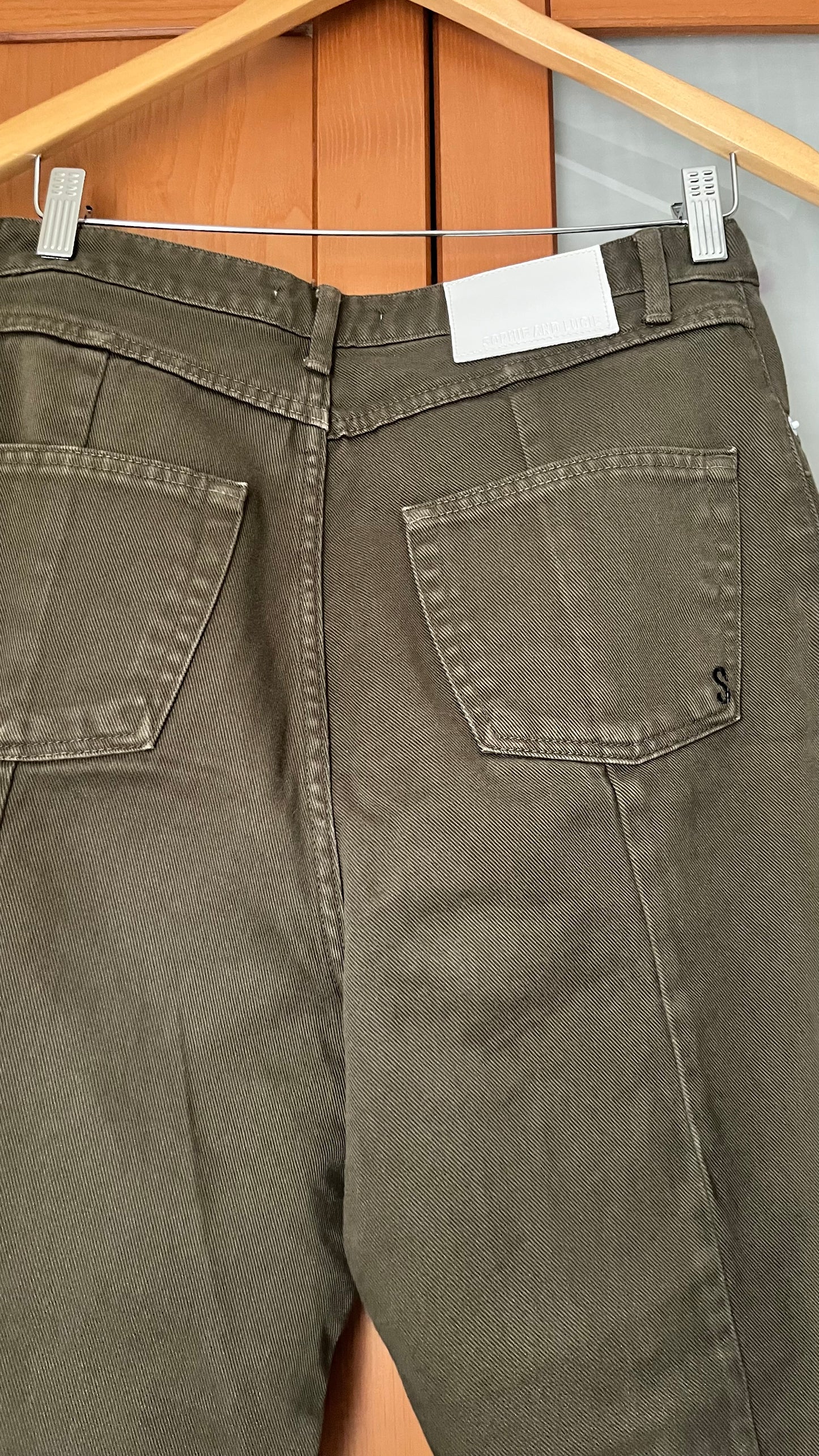 LUCCI KHAKI JEANS