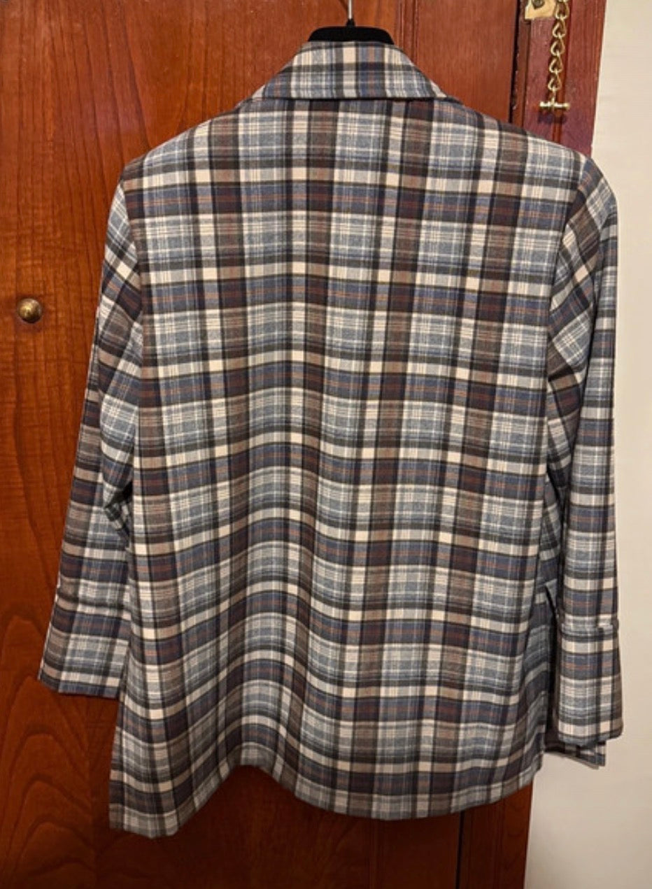 Tartan blazer size 40