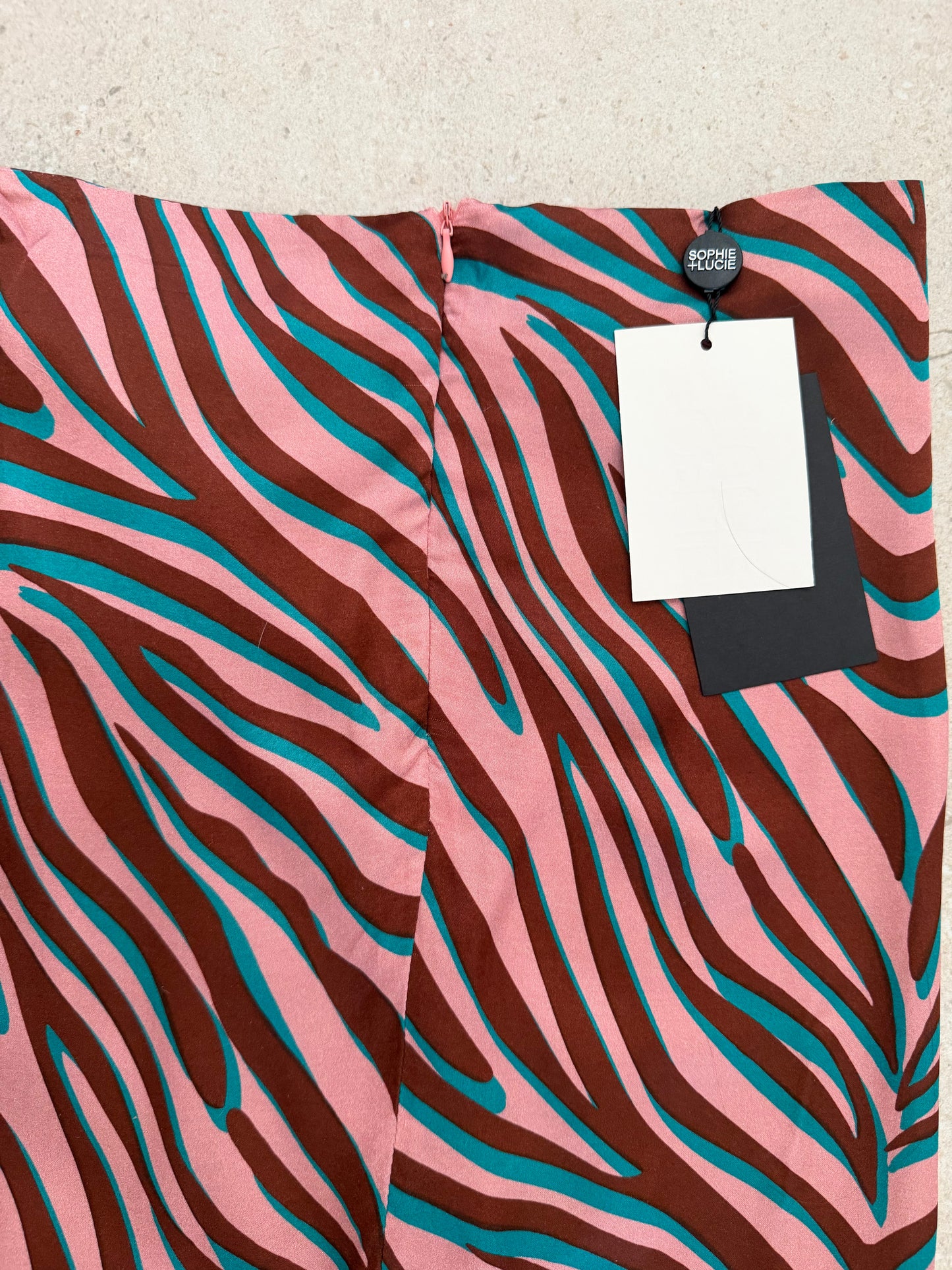 New with tag zebra skirt