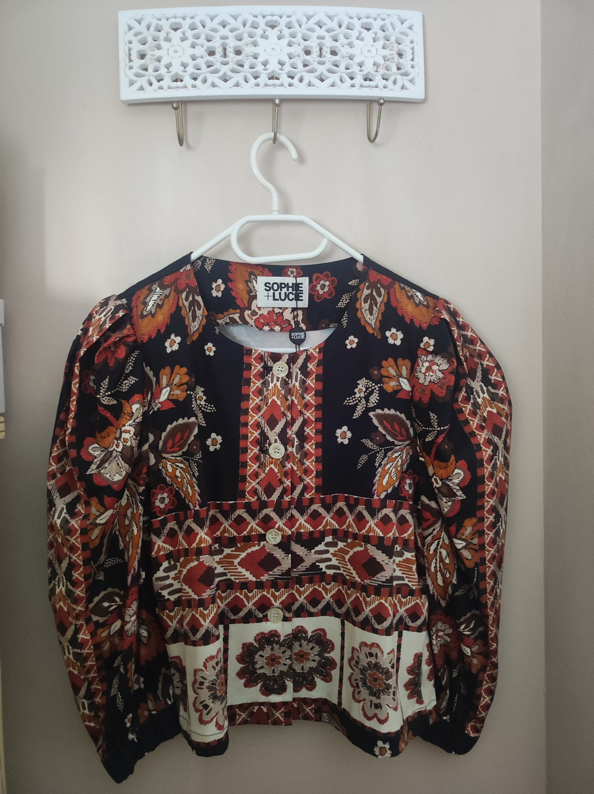 Chaqueta corta estampada farol