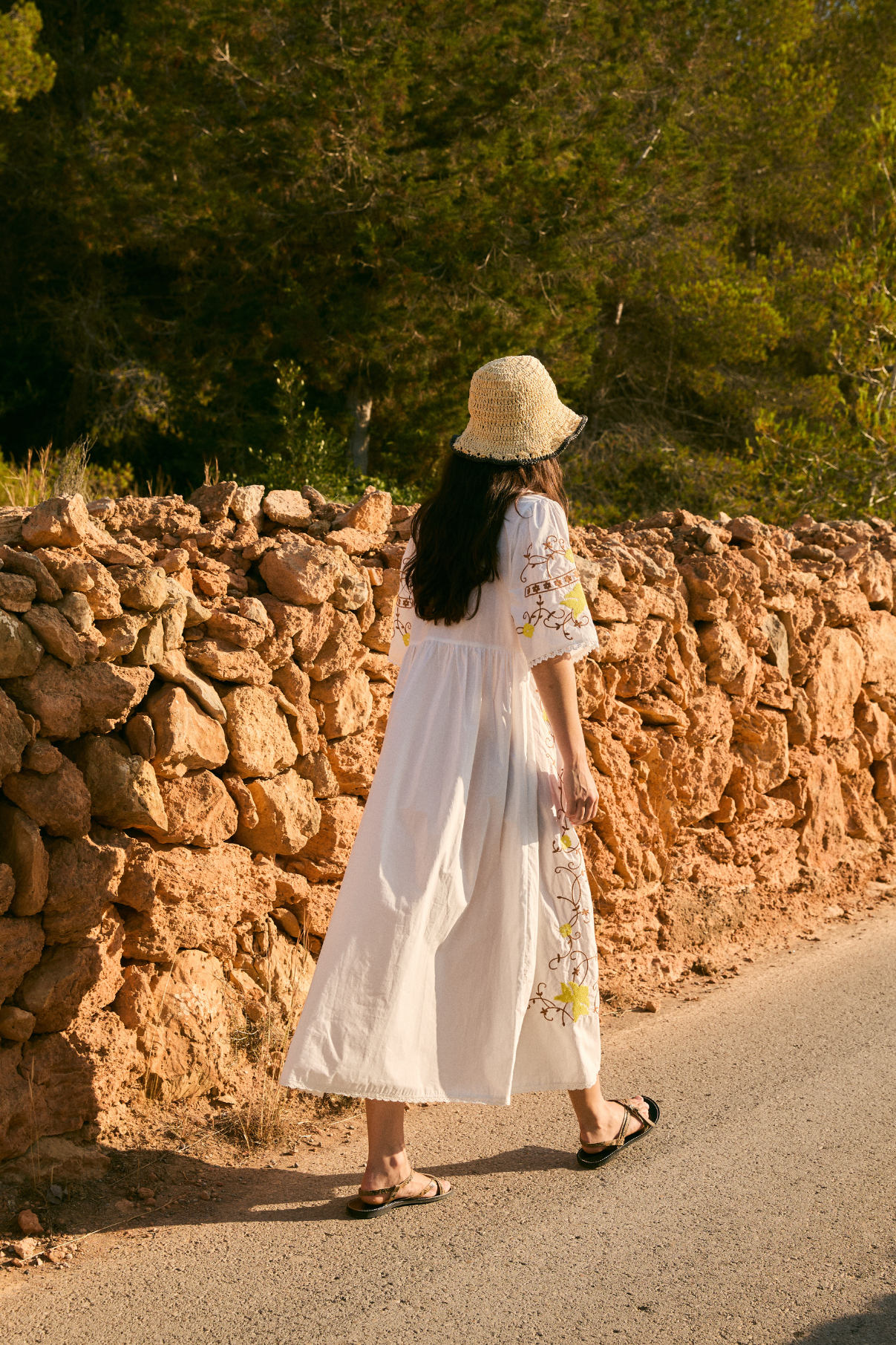POPPY EMBROIDERED ECRU DRESS
